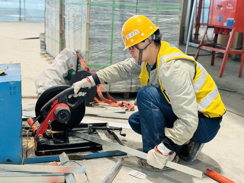 西安 五一 堅守崗位促生產